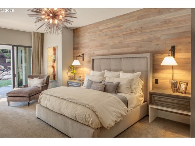 12510 Se MT SCOTT Blvd, Happy Valley, OR 97086