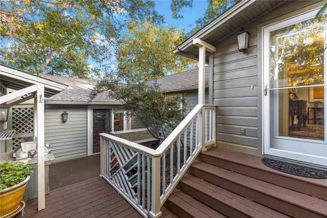 1432 Sylvan Avenue, Dallas, TX 75208
