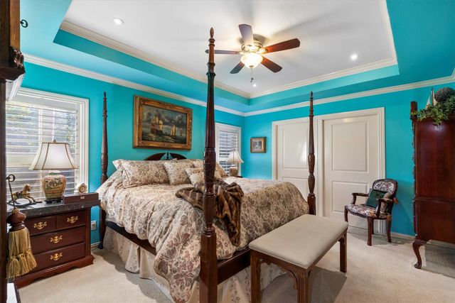 1432 Sylvan Avenue, Dallas, TX 75208