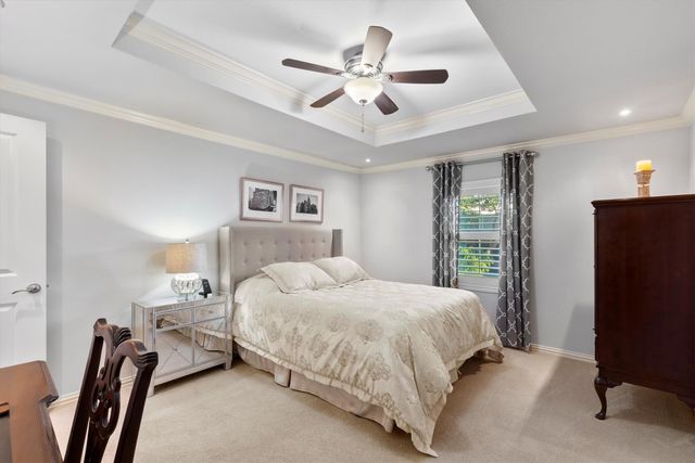 1432 Sylvan Avenue, Dallas, TX 75208