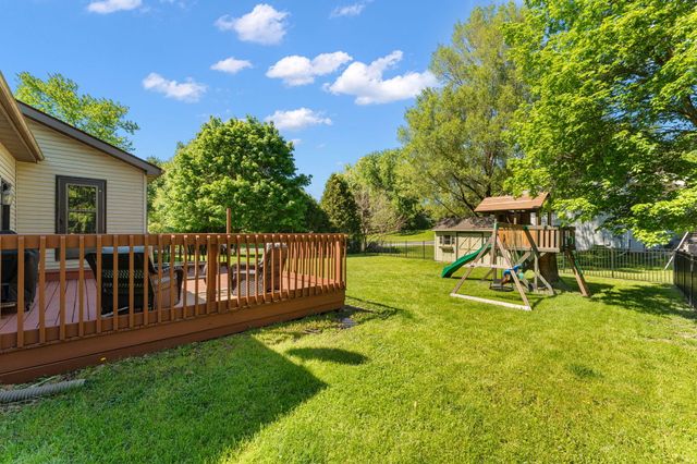 2156 St Joseph Lane, Valparaiso, IN 46385