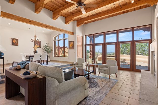 25 First Mesa Court, Placitas, NM 87043