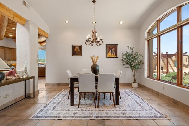 25 First Mesa Court, Placitas, NM 87043