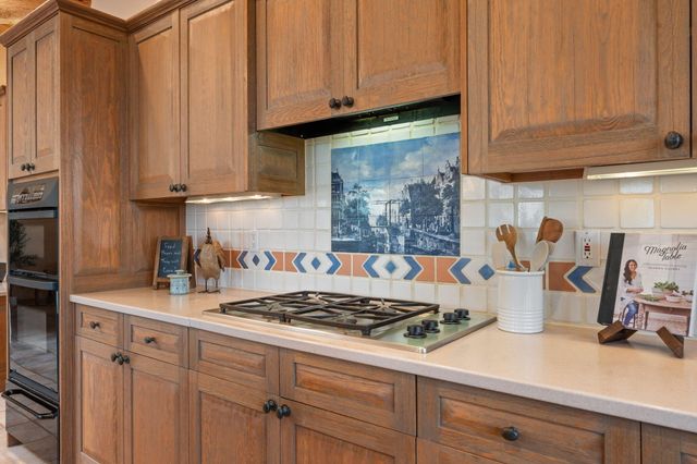 25 First Mesa Court, Placitas, NM 87043