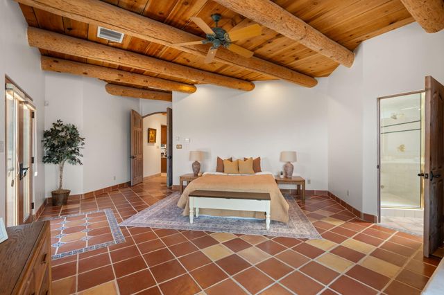25 First Mesa Court, Placitas, NM 87043