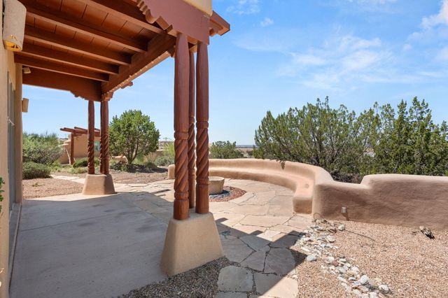 25 First Mesa Court, Placitas, NM 87043