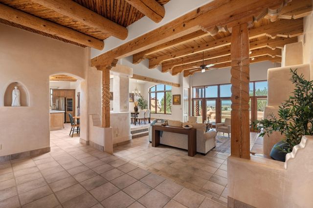 25 First Mesa Court, Placitas, NM 87043