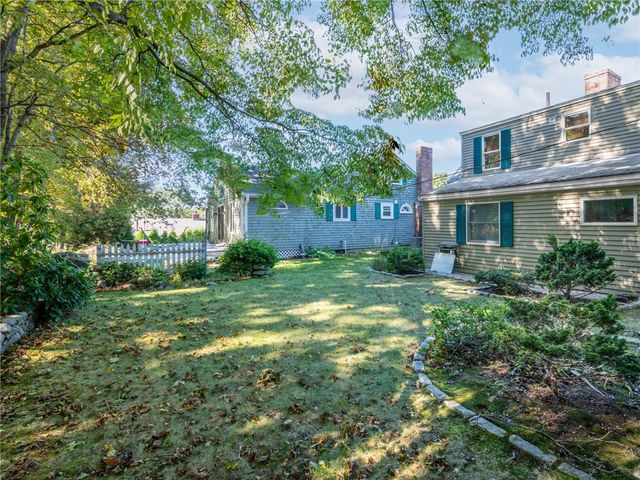 15 Welcome Road, Smithfield, RI 02917