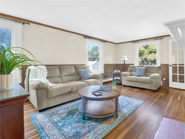 15 Welcome Road, Smithfield, RI 02917