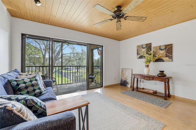 5085 1ST STREET NE 244, St Petersburg, FL 33703