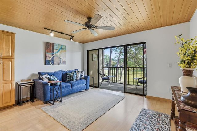 5085 1ST STREET NE 244, St Petersburg, FL 33703