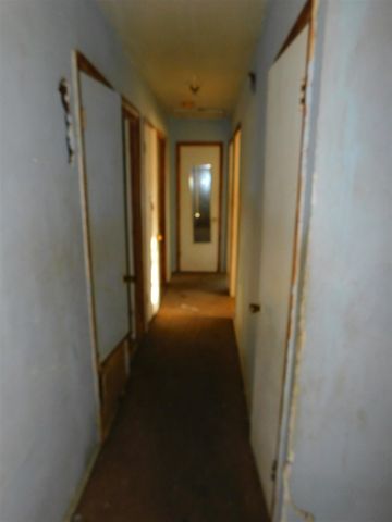 706 SW 49th St, Lawton, OK 73505