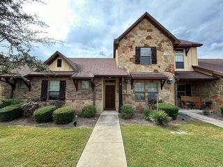 3212 Travis Cole, College Station, TX 77845