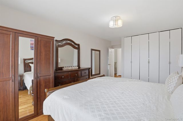 333 Bronx River Road 616, Yonkers, NY 10704