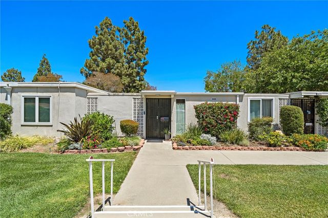 312 Avenida Castilla E, Laguna Woods, CA 92637