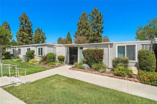 312 Avenida Castilla E, Laguna Woods, CA 92637