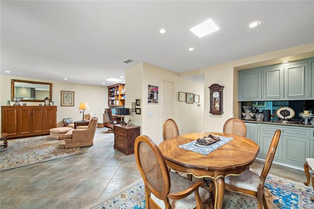 312 Avenida Castilla E, Laguna Woods, CA 92637