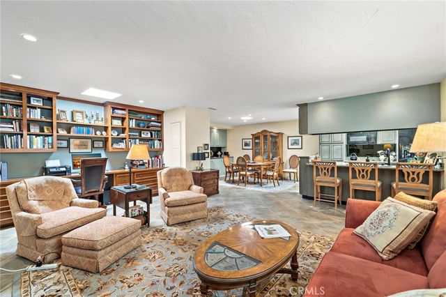 312 Avenida Castilla E, Laguna Woods, CA 92637