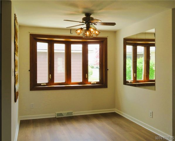 262 Lydia Lane, Cheektowaga, NY 14225