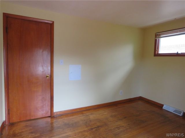 262 Lydia Lane, Cheektowaga, NY 14225