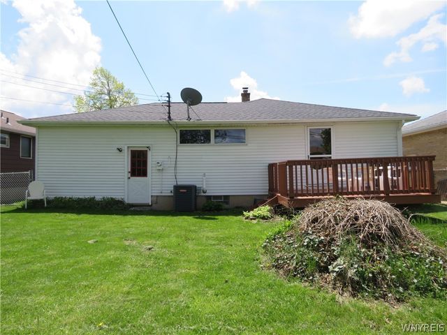 262 Lydia Lane, Cheektowaga, NY 14225