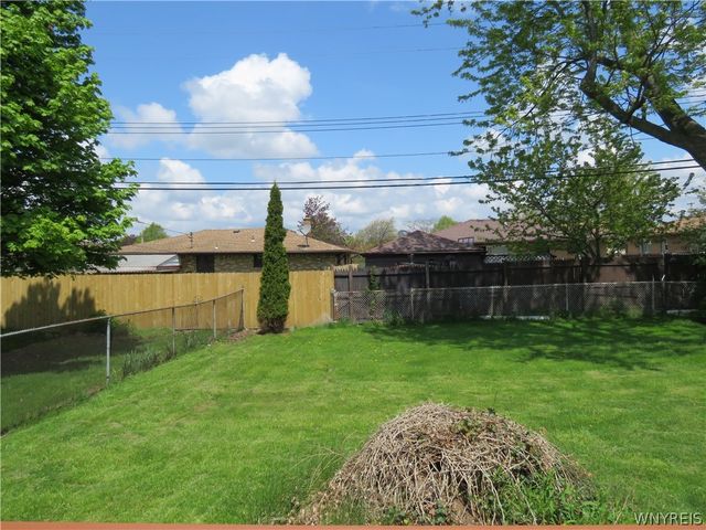 262 Lydia Lane, Cheektowaga, NY 14225
