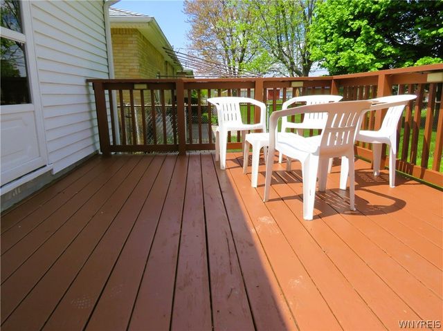 262 Lydia Lane, Cheektowaga, NY 14225