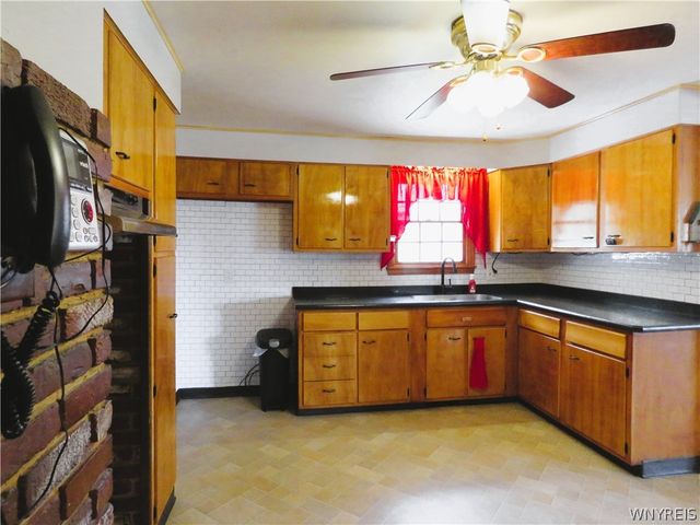 262 Lydia Lane, Cheektowaga, NY 14225