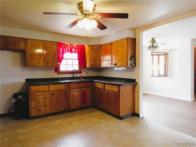 262 Lydia Lane, Cheektowaga, NY 14225