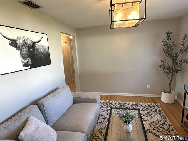 11 York Road, Berlin, CT 06037