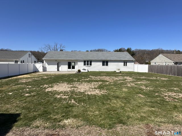 11 York Road, Berlin, CT 06037