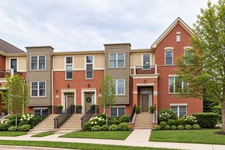 1140 Danforth Court, Vernon Hills, IL 60061