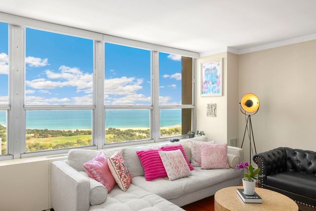 655 W Irving Park Road 5308, Chicago, IL 60613