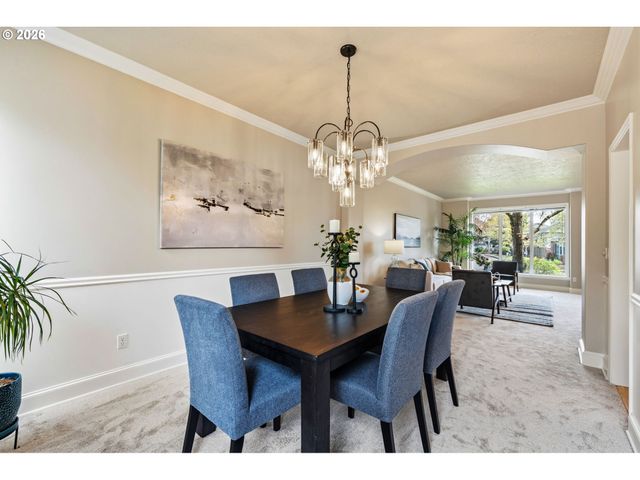 31175 Sw WILLAMETTE Way, Wilsonville, OR 97070