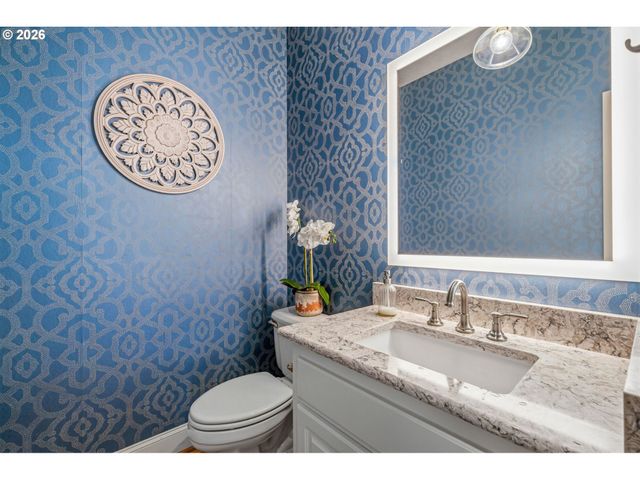 31175 Sw WILLAMETTE Way, Wilsonville, OR 97070