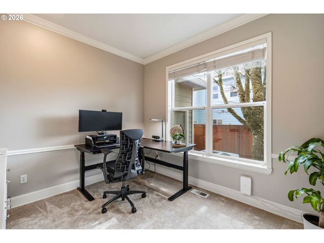 31175 Sw WILLAMETTE Way, Wilsonville, OR 97070