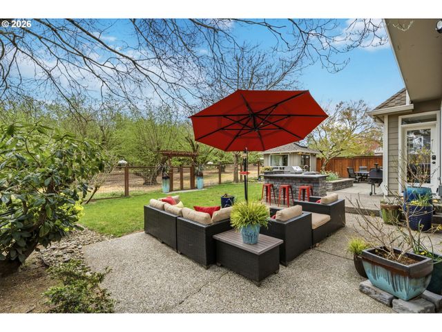 31175 Sw WILLAMETTE Way, Wilsonville, OR 97070