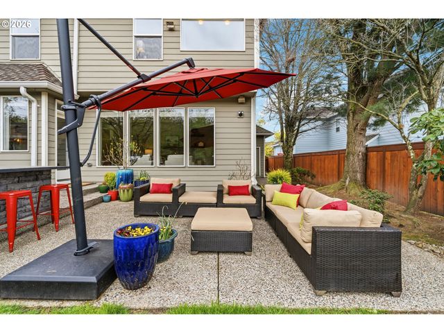 31175 Sw WILLAMETTE Way, Wilsonville, OR 97070