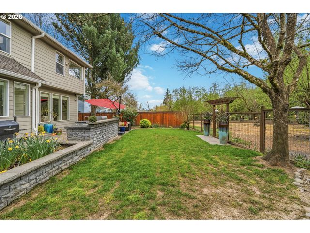 31175 Sw WILLAMETTE Way, Wilsonville, OR 97070