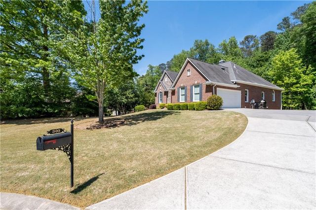 303 Canter Way, Woodstock, GA 30188