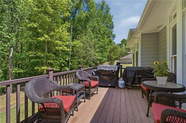 303 Canter Way, Woodstock, GA 30188
