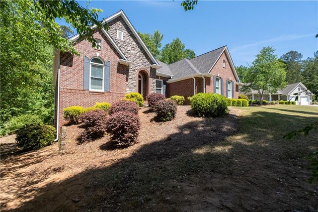 303 Canter Way, Woodstock, GA 30188