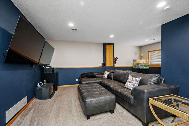13128 Jenkins Drive, Becker, MN 55308