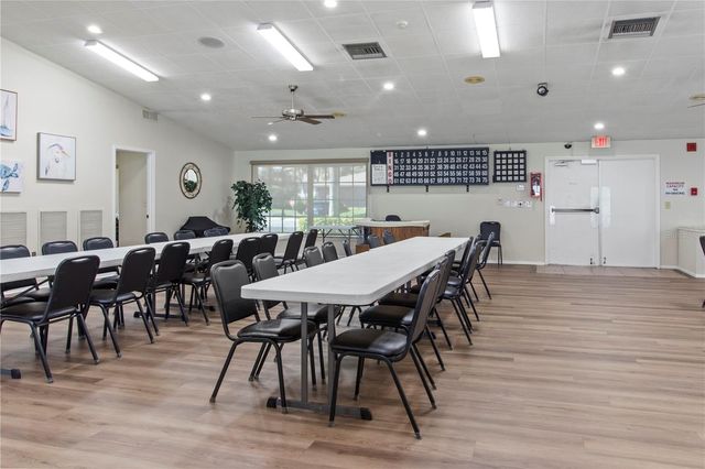 7209 27TH AVENUE W 2051, Bradenton, FL 34209