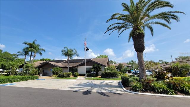 7209 27TH AVENUE W 2051, Bradenton, FL 34209