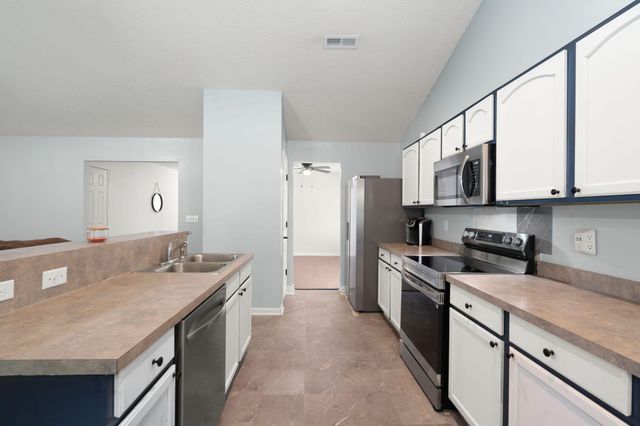 5114 Thornton Drive, Summerville, SC 29485