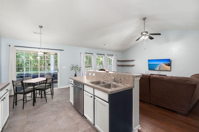 5114 Thornton Drive, Summerville, SC 29485