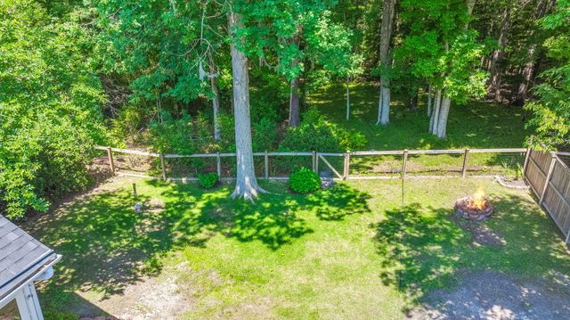 5114 Thornton Drive, Summerville, SC 29485
