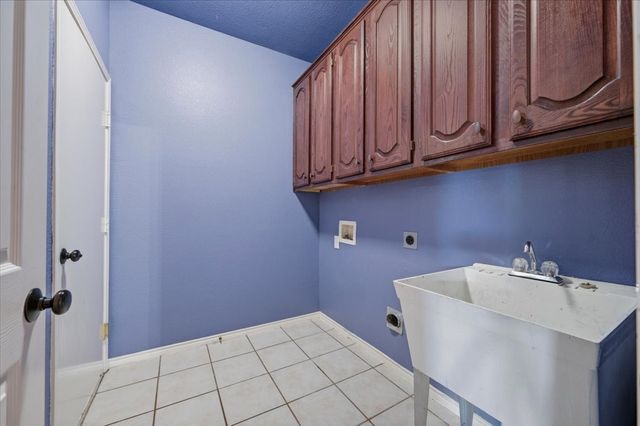 536 Forest Hill Drive, Coppell, TX 75019