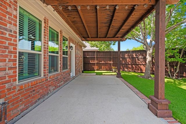 536 Forest Hill Drive, Coppell, TX 75019